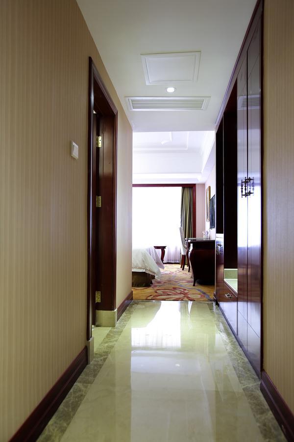 Vienna Hotel - Da Ju Yuan Branch Shenzhen Extérieur photo