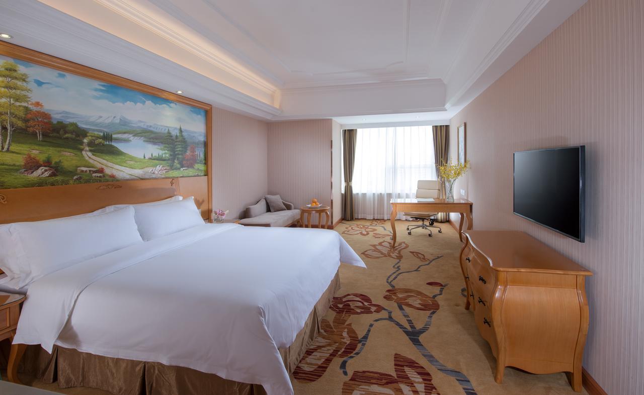 Vienna Hotel - Da Ju Yuan Branch Shenzhen Extérieur photo